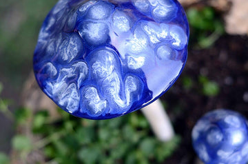 Shroomyz – Crystal Collection – Blueberry - Image 2 of 7 | Garden Decor