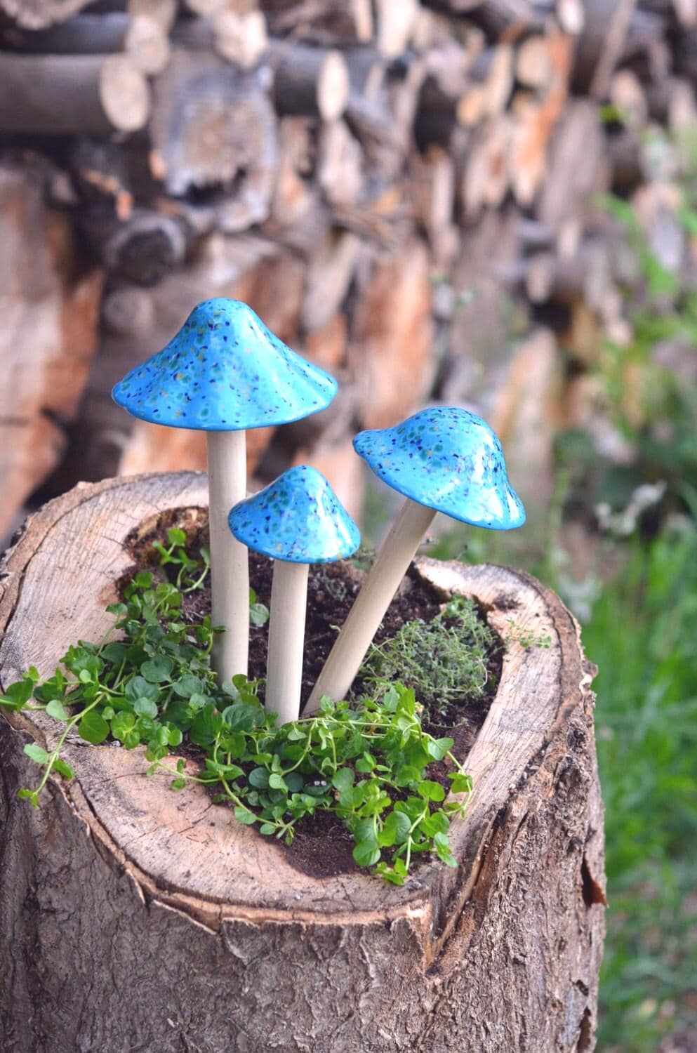 Shroomyz – Crystal Collection – Blue Caprice - Image 1 of 7 | Garden Decor