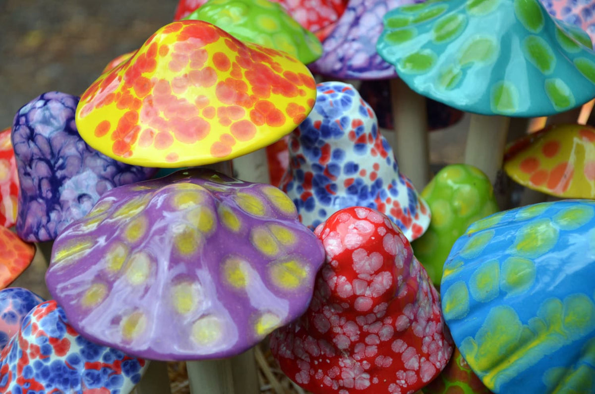 Shroomyz – Crystal Collection – Blue Caprice - Image 6 of 7 | Garden Decor