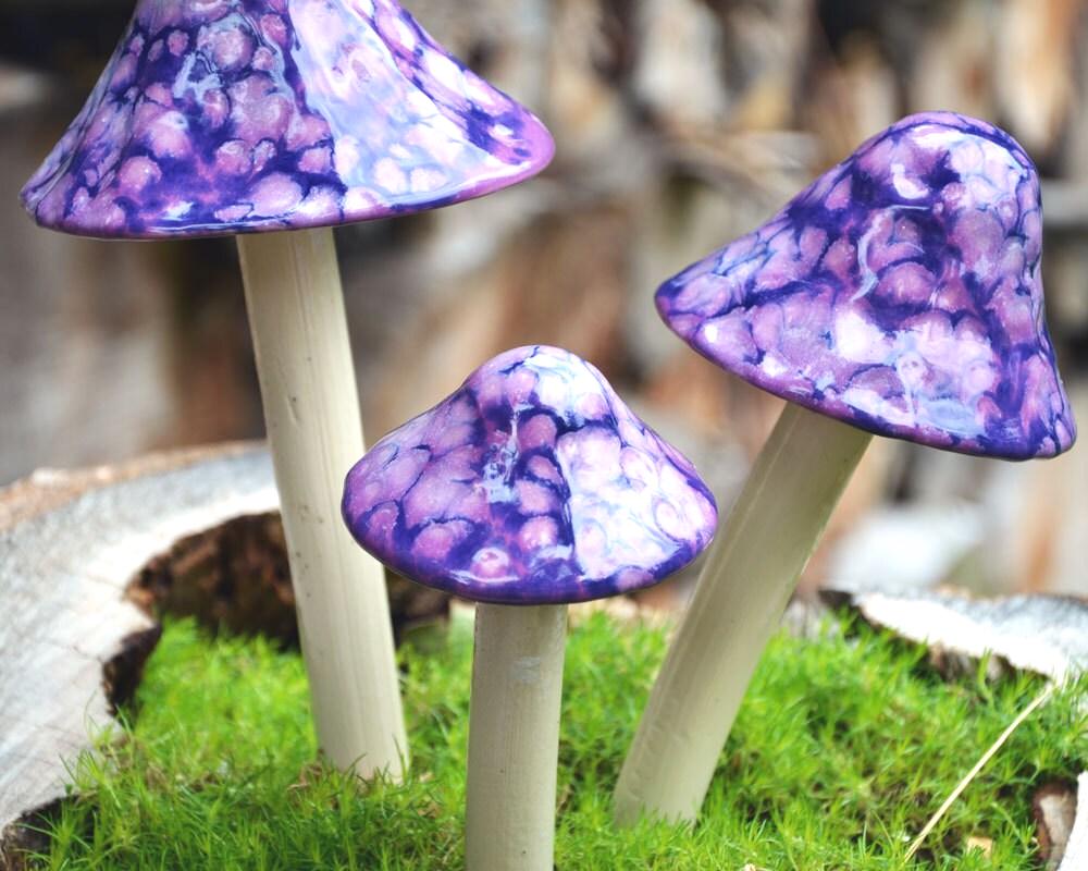 Shroomyz – Funtasmic Collection – Grape Goodness - Image 3 of 9 | Garden Decor