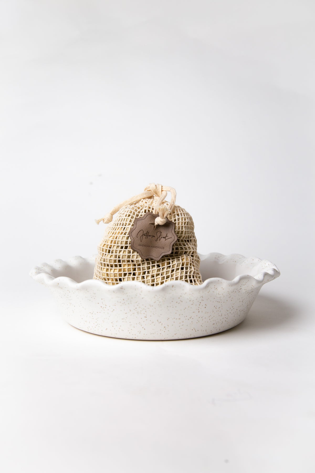 Pie Dish & Weights Set – Deep Fluted - New England White | Bakeware