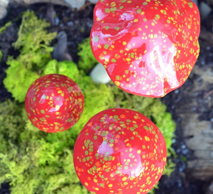 Shroomyz – Crystal Collection – Firecracker - Image 2 of 7 | Garden Decor