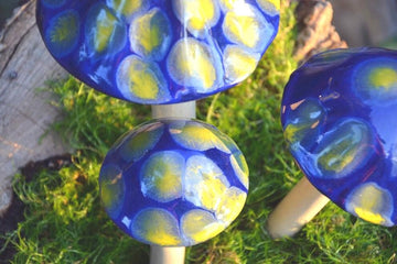 Shroomyz – Crystal Collection – Firefly Night - Image 2 of 7 | Garden Decor