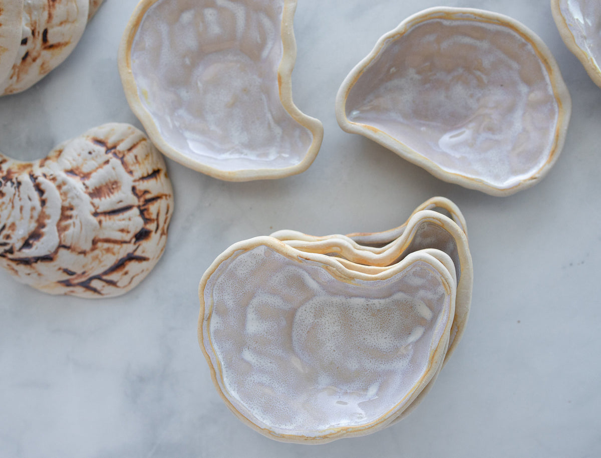 Oyster Shells - Image 2 of 8 | Serveware