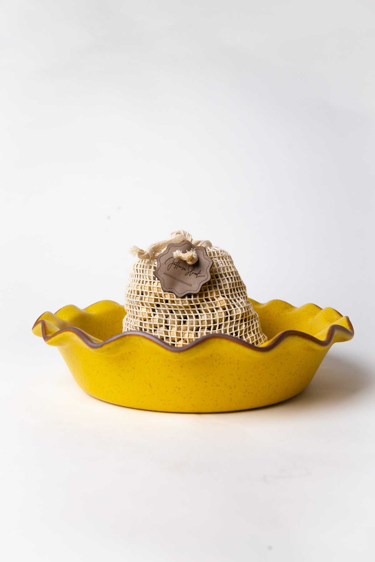 Pie Dish & Weights Set – Deep Fluted - Yellowstone | Bakeware